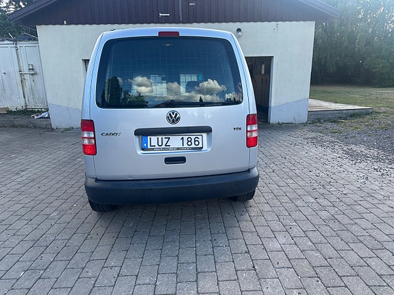 Volkswagen Caddy 3 of 11