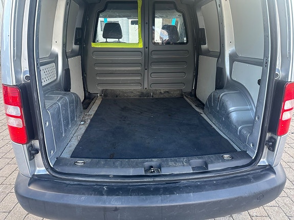 Volkswagen Caddy 8 of 11