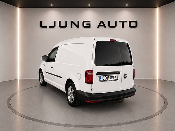 Volkswagen Caddy Maxi 8 of 13