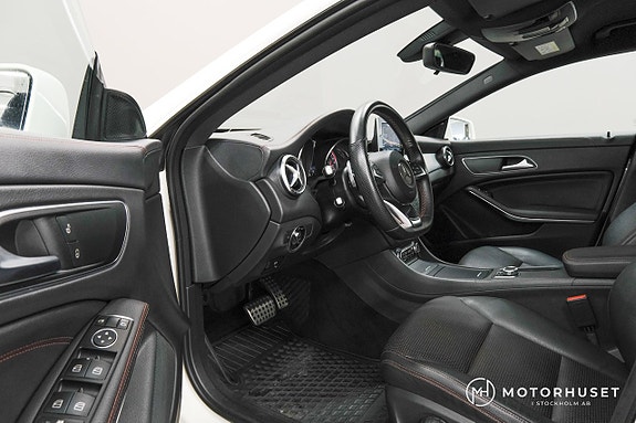 Mercedes-Benz CLA200 7 of 23