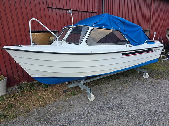 Ryds 520ST med nästan ny Honda BF50 samt trailer 3 of 12