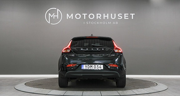 Volvo V40 5 of 19