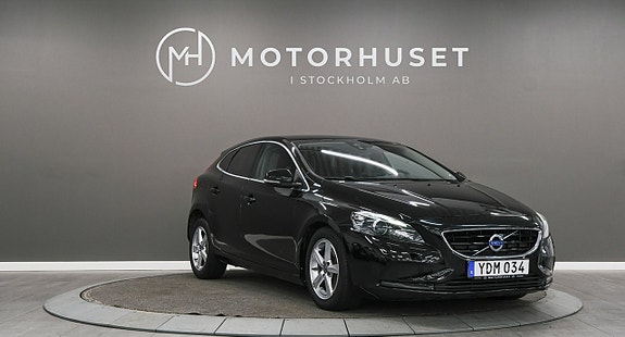 Volvo V40 3 of 19