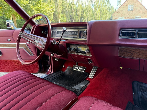 Ford LTD 19 of 30