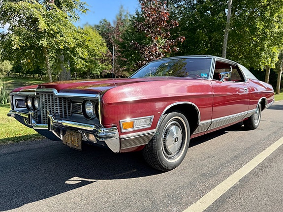 Ford LTD 2 of 30