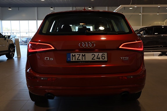 Audi Q5 9 of 27