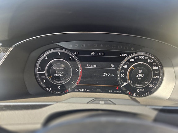 Volkswagen Passat Alltrack 10 of 12