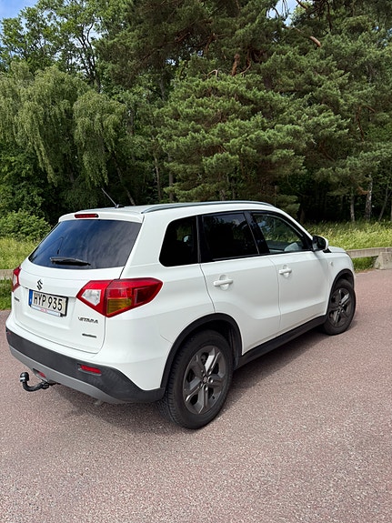 Suzuki Vitara 3 of 21