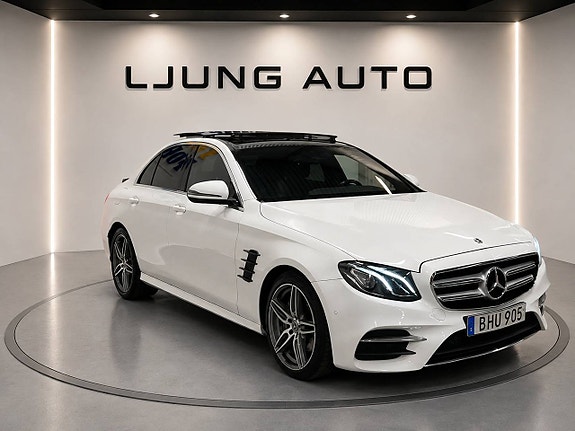 Mercedes-Benz E220 d 2 of 22