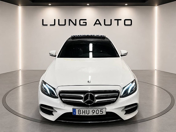 Mercedes-Benz E220 d 3 of 22