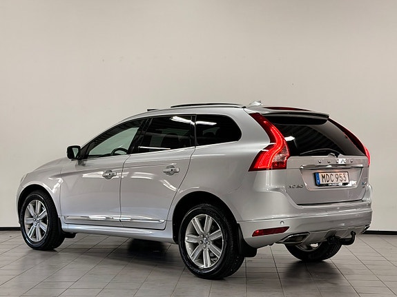 Volvo XC60 5 of 30