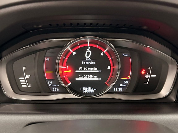 Volvo XC60 21 of 30