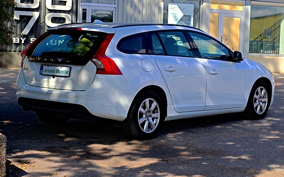 Volvo V60 5 of 7