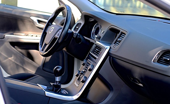 Volvo V60 7 of 7