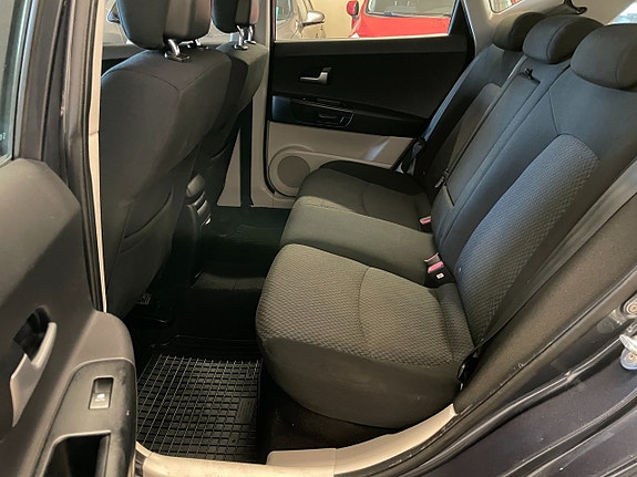 Kia Ceed 12 of 18