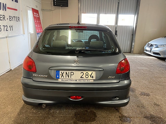 Peugeot 206 7 of 17