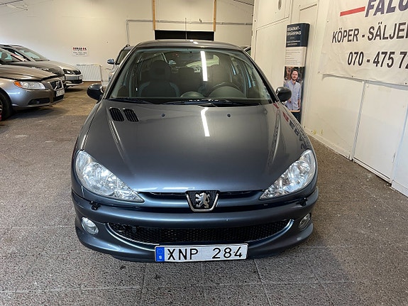 Peugeot 206 4 of 17