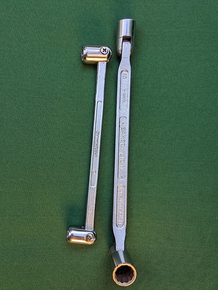 Product image 1 of 2