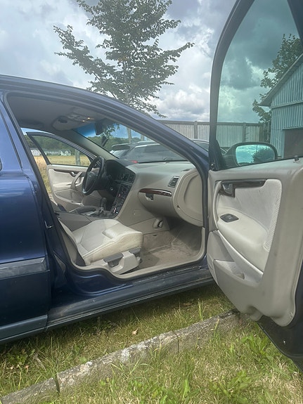 Volvo S60 6 of 7