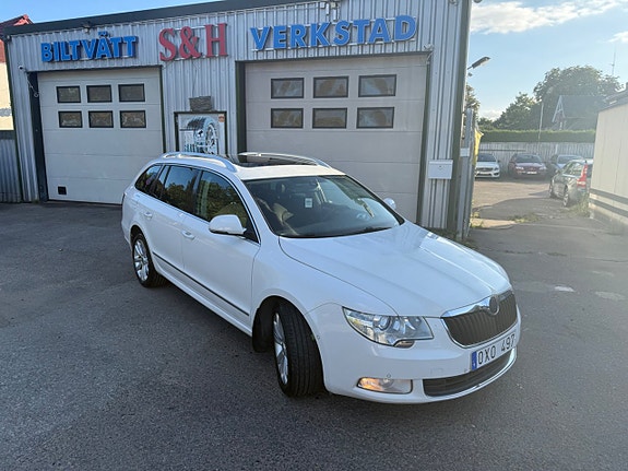 Skoda Superb 3 of 13