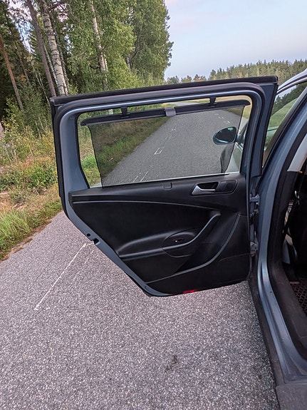 Volkswagen Passat 12 of 18