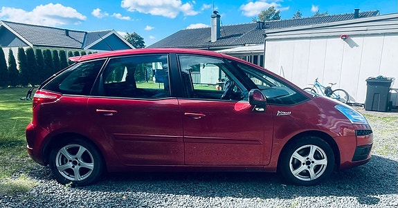 Citroen C4 Picasso 5 of 9