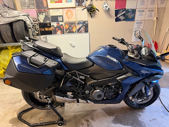 Suzuki GSX-S1000GT 2023 4 of 10