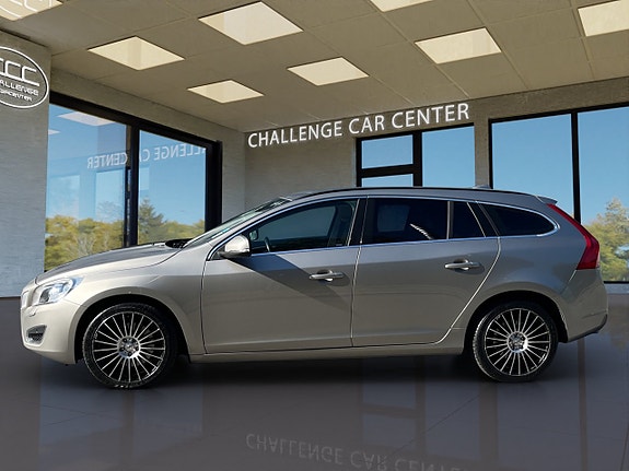 Volvo V60 3 of 23