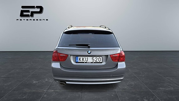 BMW 320d 6 of 11
