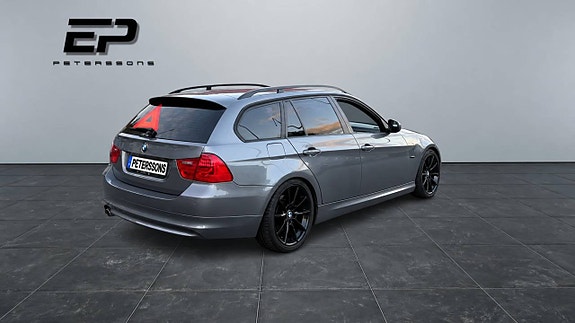 BMW 320d 4 of 9