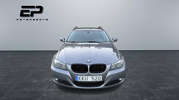 BMW 320d 2 of 11