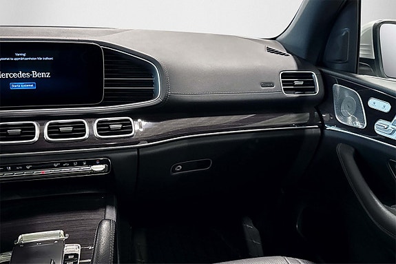 Mercedes-Benz GLS400 d 18 of 26