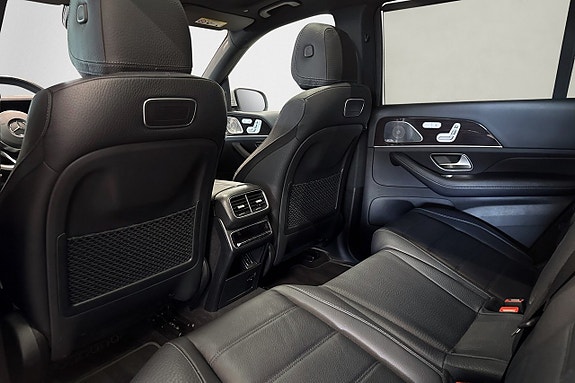 Mercedes-Benz GLS400 d 12 of 26