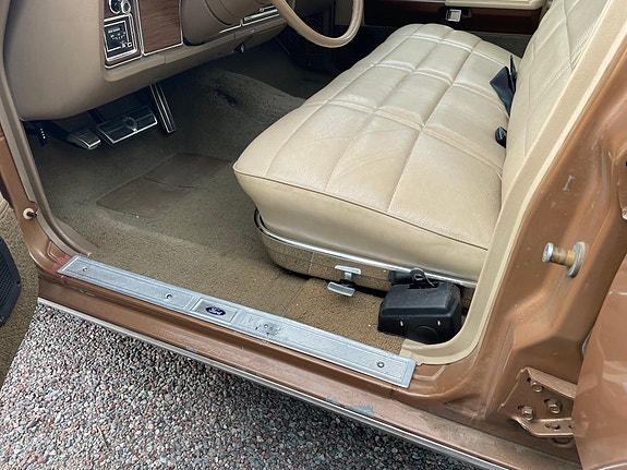 Mercury Marquis 6 of 6