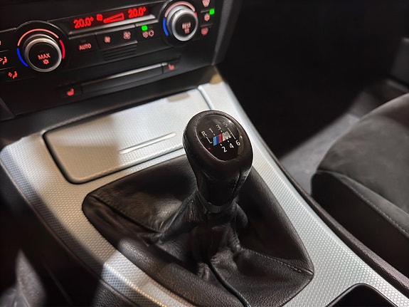 BMW 325i 21 of 24