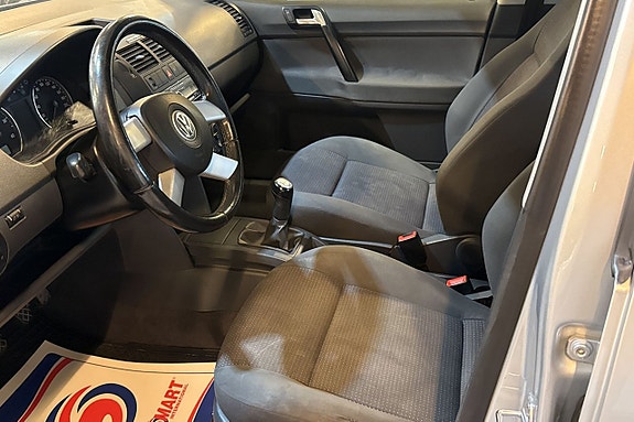 Volkswagen Polo 7 of 7