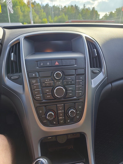 Opel Astra 12 of 20