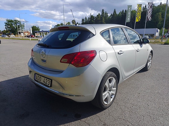 Opel Astra 3 of 20