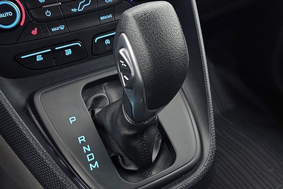Ford Transit Connect 26 of 27