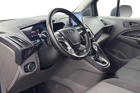 Ford Transit Connect 15 of 27