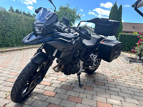BMW F 800 GS 2 of 3