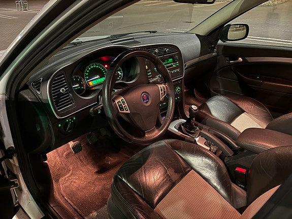 Saab 9-3 5 of 10