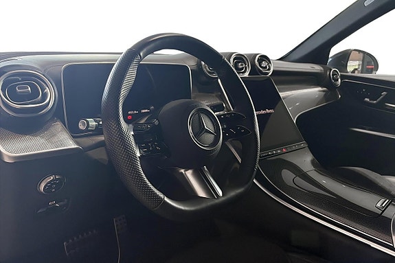 Mercedes-Benz GLC300 de 8 of 28