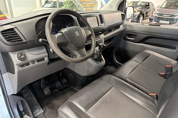 Peugeot Expert 8 of 22