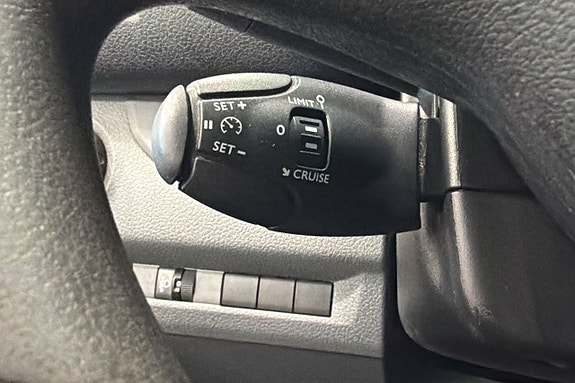 Peugeot Expert 13 of 22