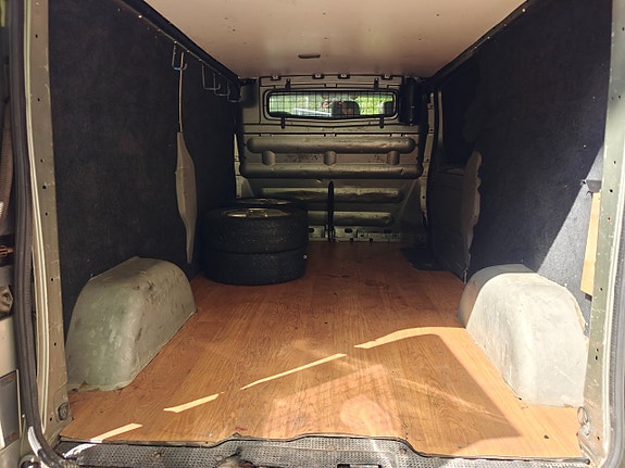 Opel Vivaro 7 of 16