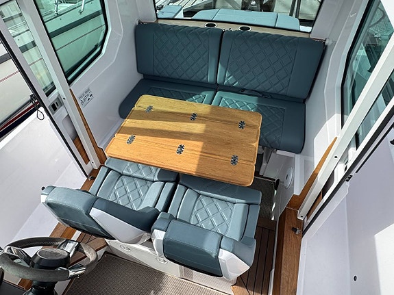 Axopar 28 AC | 2022 | Brabus Line 5 of 12