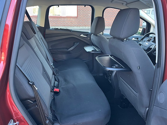 Ford C-Max 9 of 9
