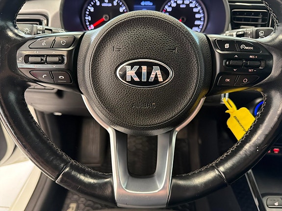 Kia Rio 11 of 19