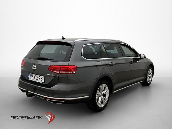 Volkswagen Passat Alltrack 8 of 30